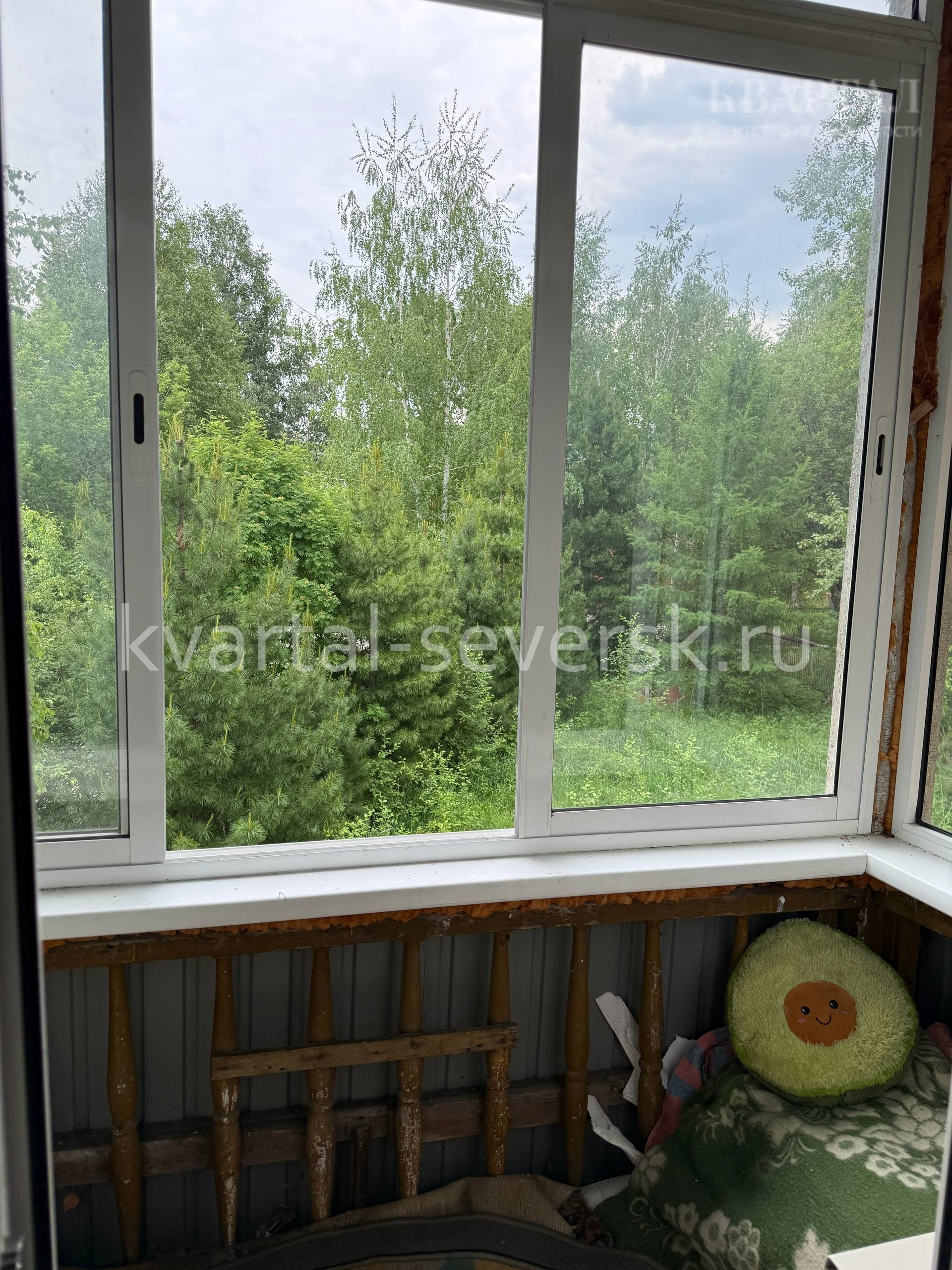 Продажа 3 к. квартиры в г. Северске на ул. Комсомольская, д. 22А — 79.5 м², 2/2 эт.