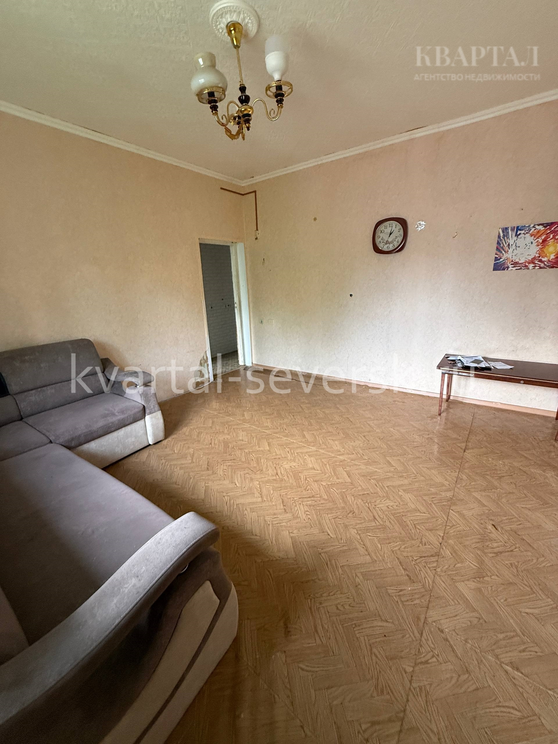 Продажа 3 к. квартиры в г. Северске на ул. Комсомольская, д. 22А — 79.5 м², 2/2 эт.
