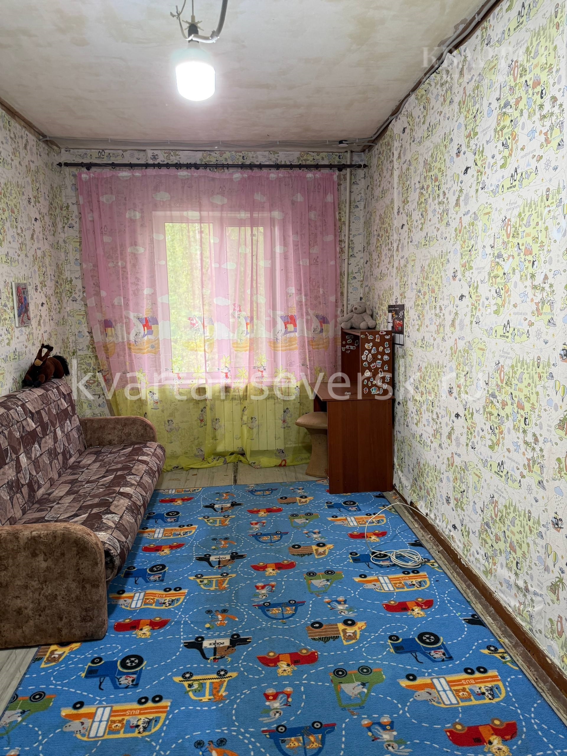 Продажа 3 к. квартиры в г. Северске на ул. Комсомольская, д. 22А — 79.5 м², 2/2 эт.