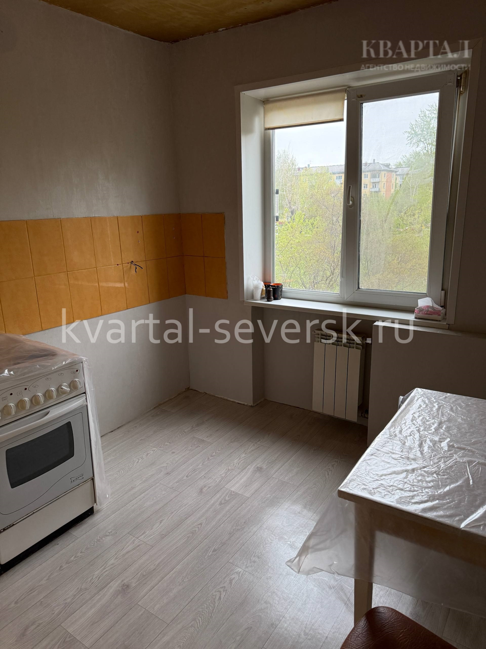 Продажа 2 к. квартиры в г. Северске на ул. Крупской, д. 6 — 44.4 м², 3/5 эт.
