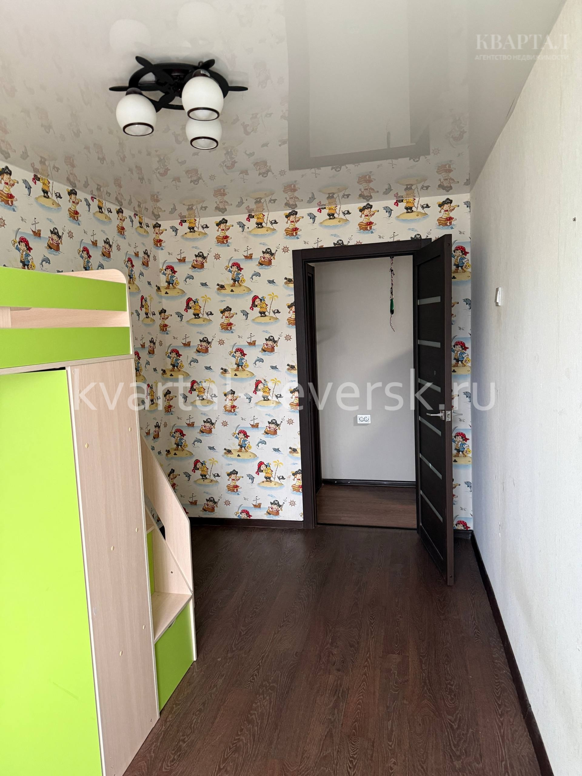 2 к. квартира в г. Северске на ул. Калинина, д. 97 —  41.9 м², 5/5 эт.
