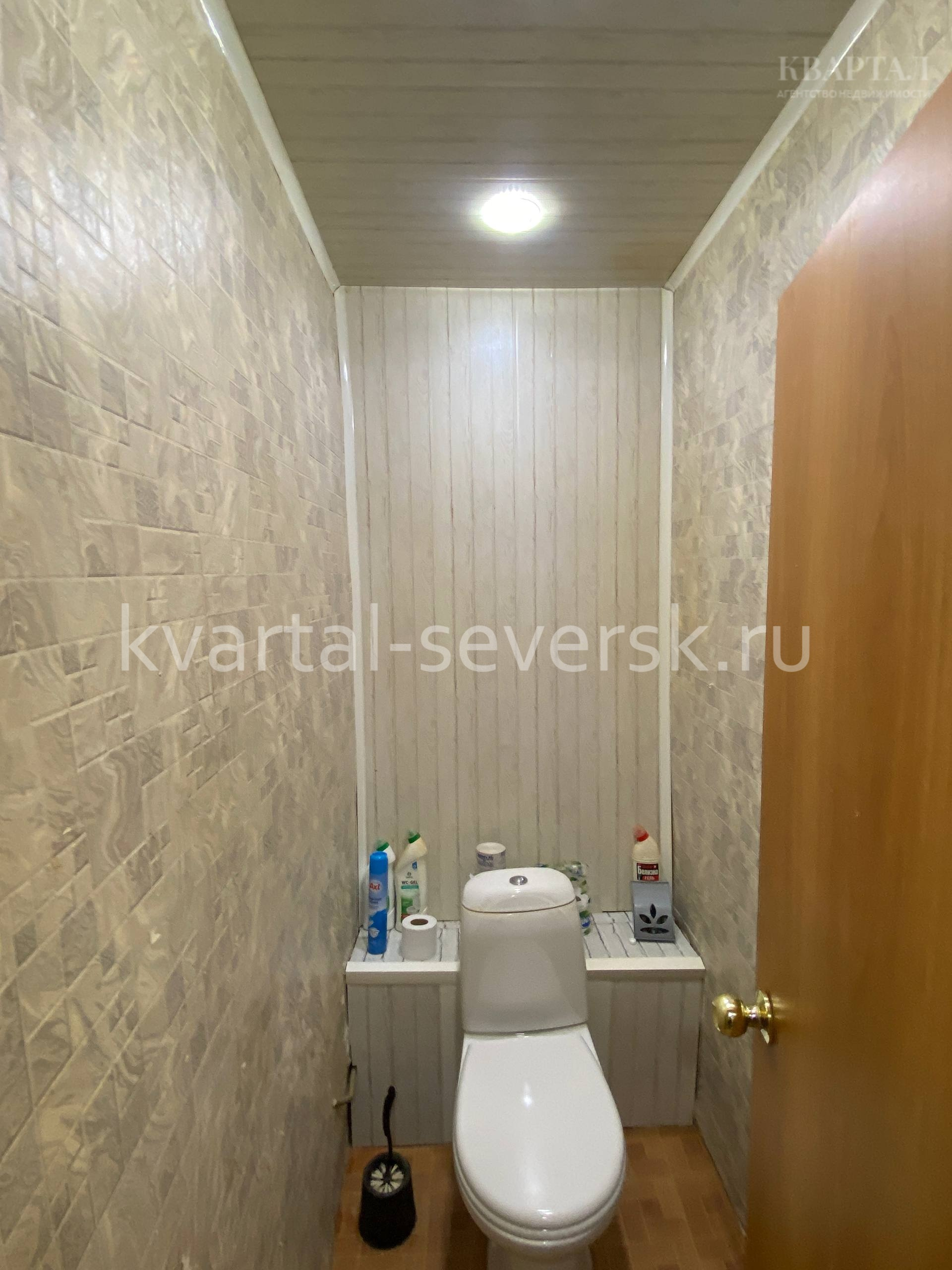 3 к. квартира в г. Северске на ул. Ленина, д. 4 —  74.8 м², 1/3 эт.